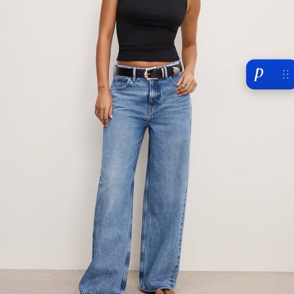 Good American Denim - Good American Baggy Low rise jeans
